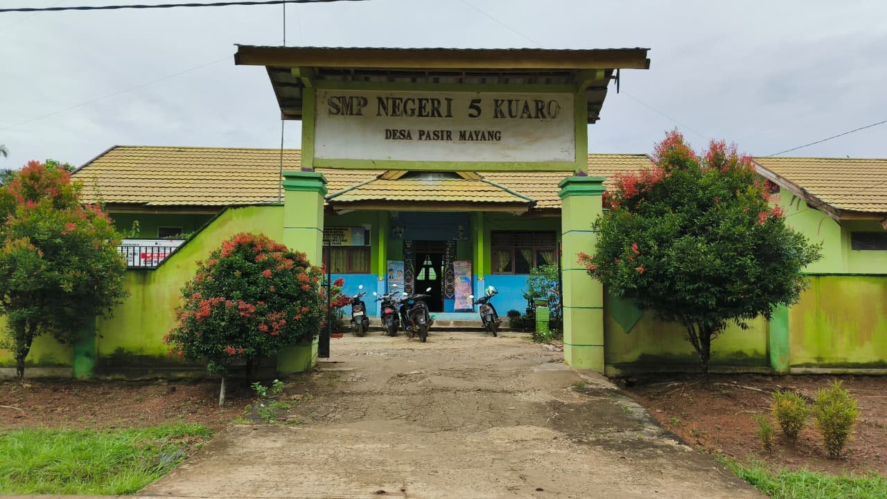 Gerbang Sekolah